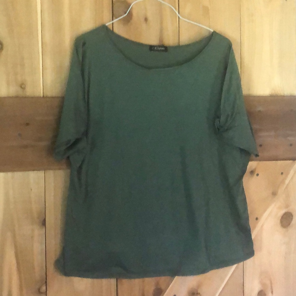 Sage green cold shoulder!